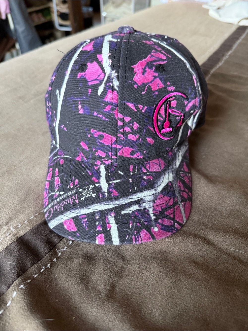 Womens Camouflage Pink & Black Cap -
